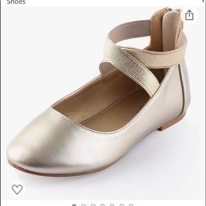 New girls gold ballet flats sz 2